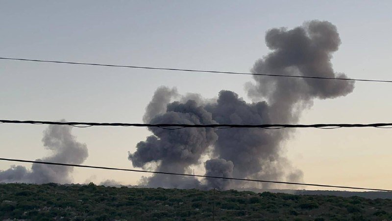 Frappe aérienne à Labbouneh et Naqoura